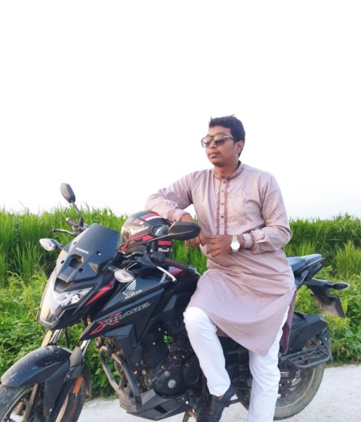 Himu, 27, Gauting