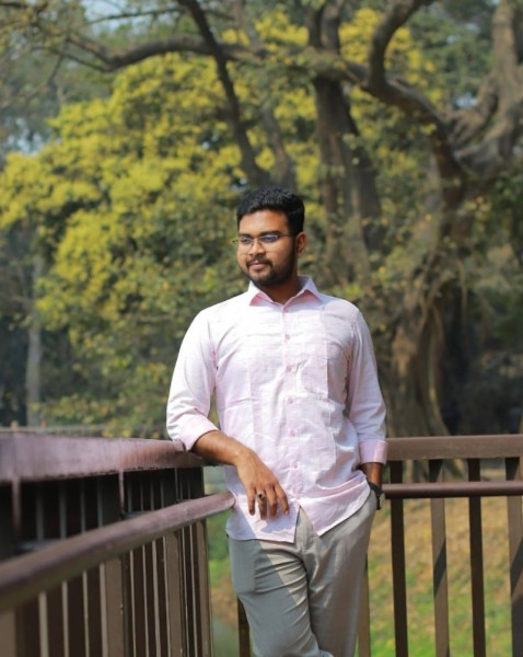 Dhrubo, 23, Hengnan
