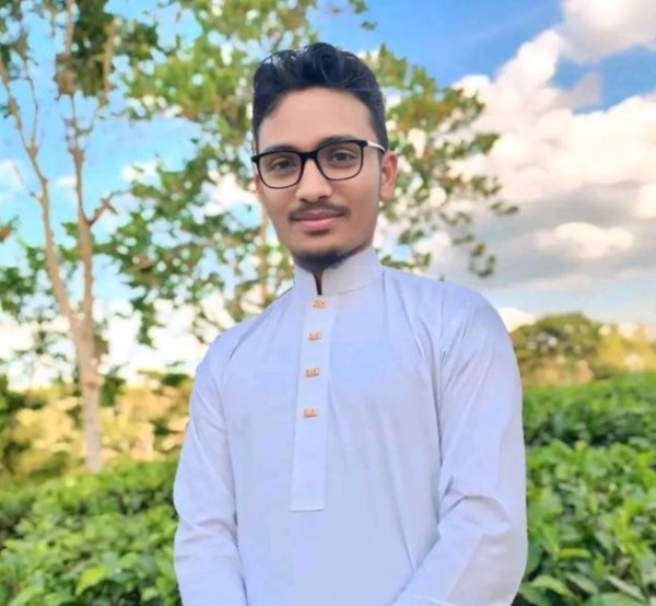Esrafil Ahmed Ismail, 19, Heswall