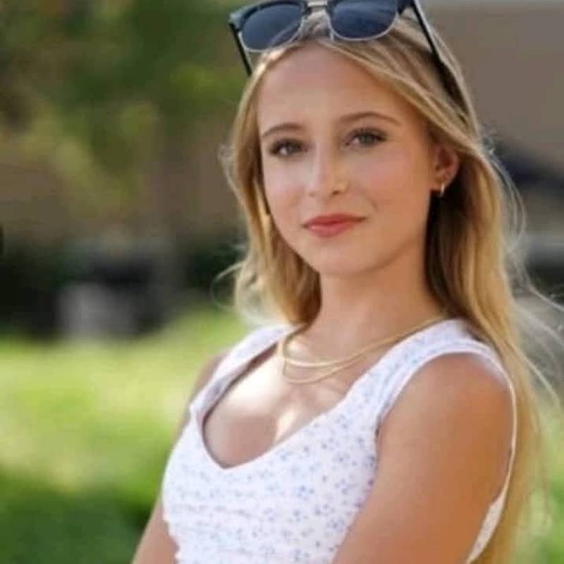 Caliee, 27, Saudi Arabia