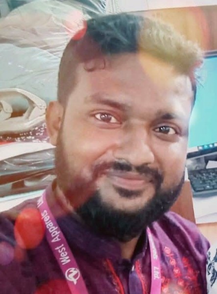 Talib, 38, Moengo