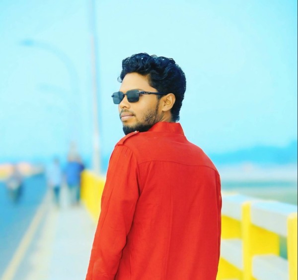 Md:Dulal Mia, 20, Porbandar