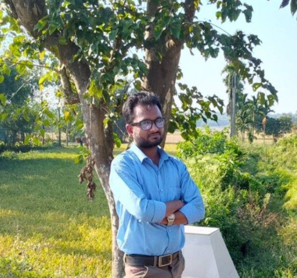Alamgir, 27, Manucan