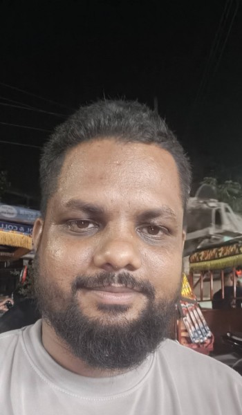 Anower Hossain, 38, Lomita