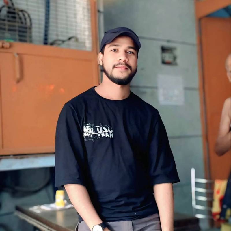 Jamil, 32, Adrr
