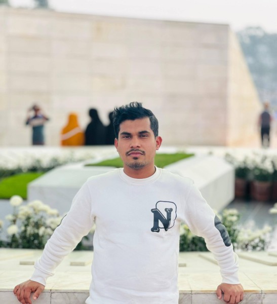 Mahmudul Hasan, 31, Baa Formosa