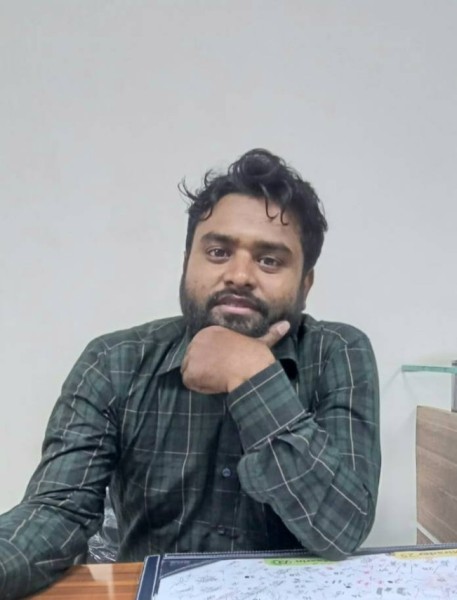 KM LOKMAN, 30, Morelia