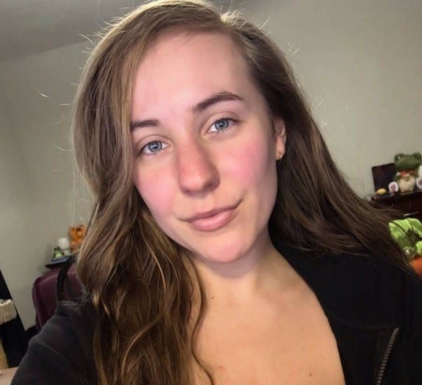 Ivana Zora, 30, Gangammapeta