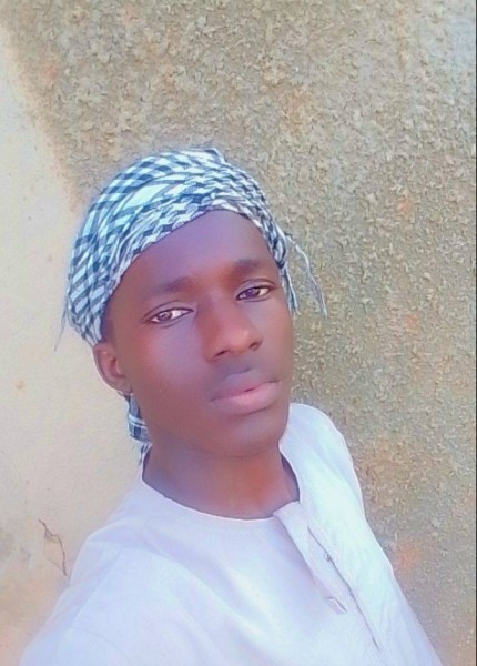 Jonathan, 20, Kuwaiti City