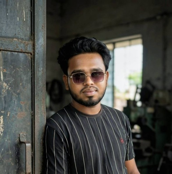 Md Saiful Islam, 19, Yangfang
