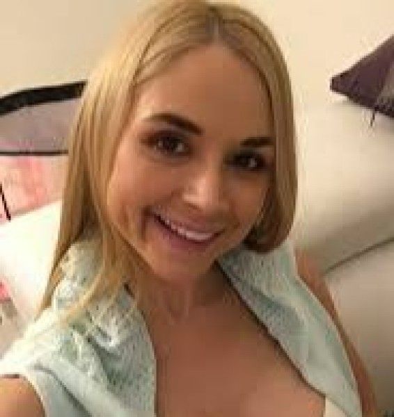 bella, 40, Cheraro
