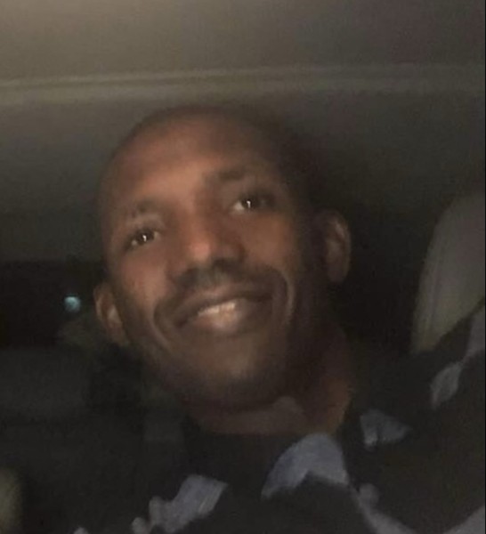 Ibrahim, 42, Ilut