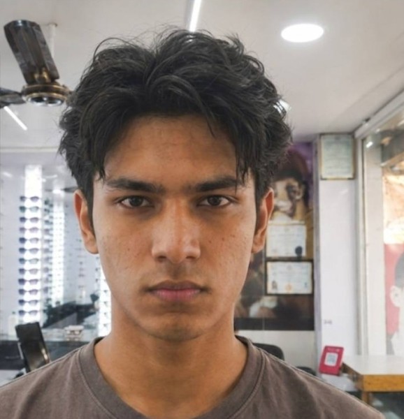 Arshad, 20, Ebjico