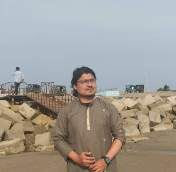 Anis, 25, Raun