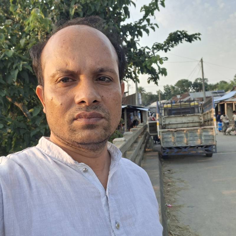 Tareque, 37, Buda