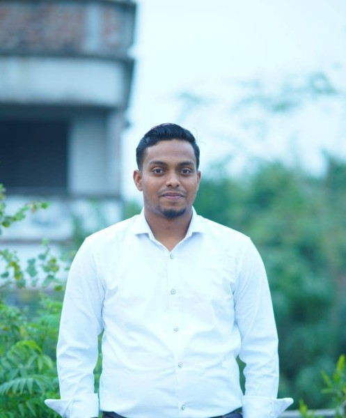 Akash, 29, Marihatag