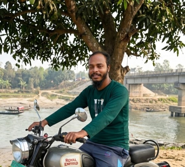 Anwar Khan, 37, Kourimat