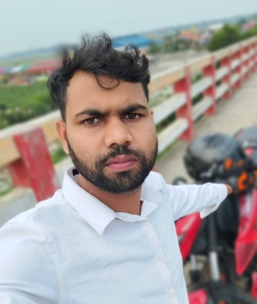 Arif, 32, El Centro