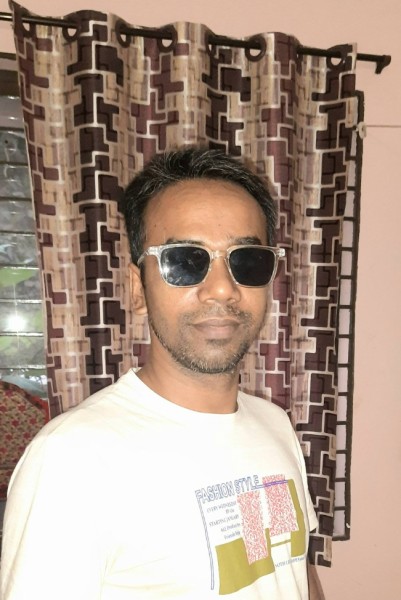 Khan vai, 30, Alcala