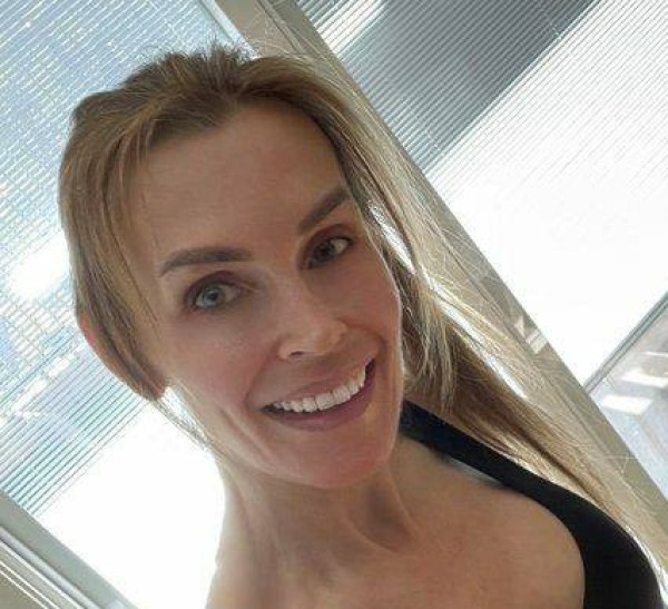 tanya, 47, Barrie