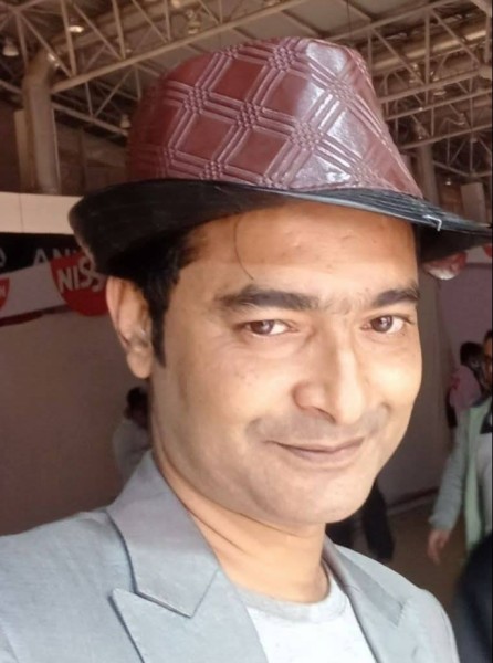 Mahadi, 40, Bo