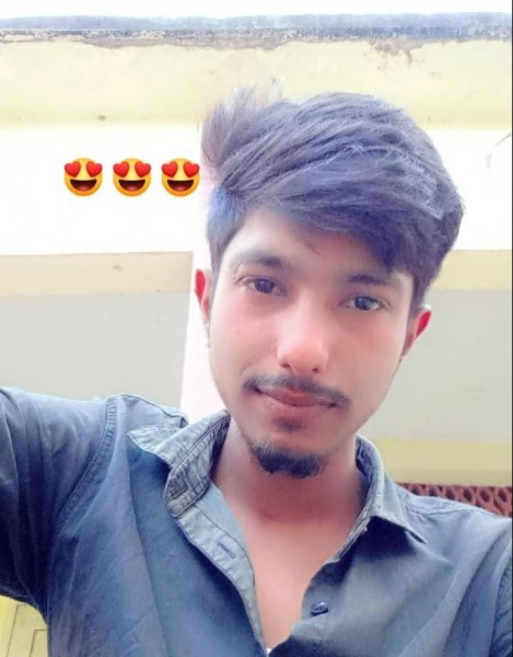 Fahim, 21, Caravelas