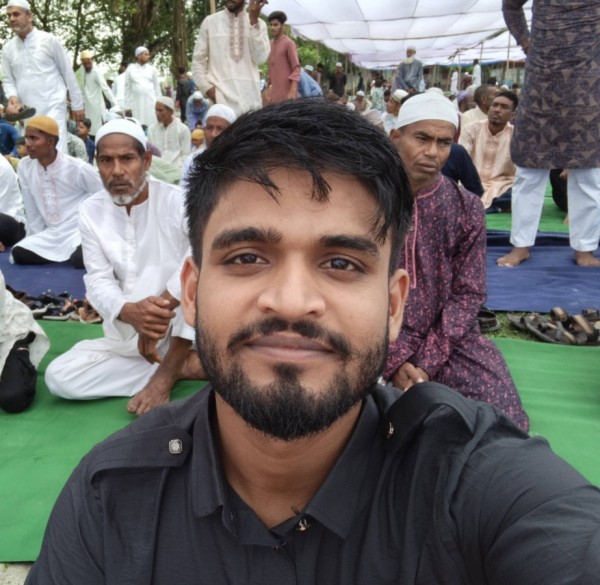 Sifat, 22, Tebesbest