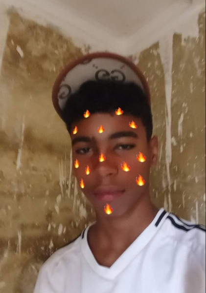 Rayan, 18, Tornoto