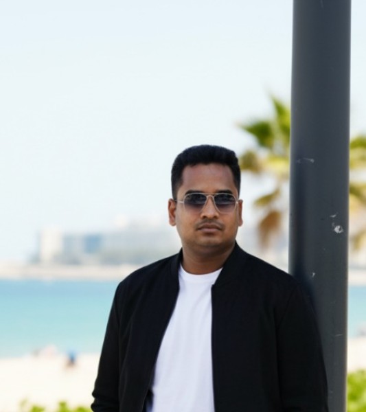Akash, 30, Gheze