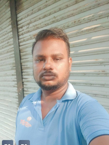 Sujon, 30, Una