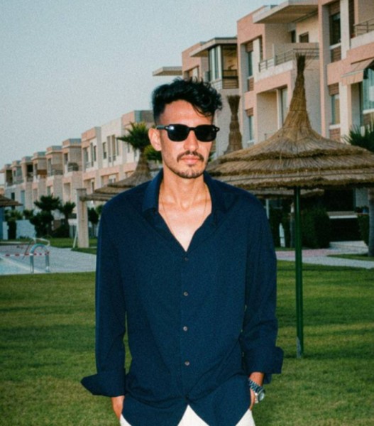 Simo, 29, dallas