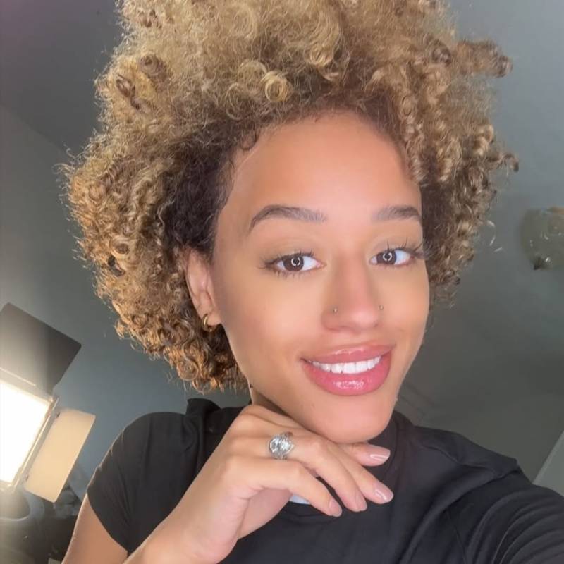 Nickie Brown, 29, Strelka