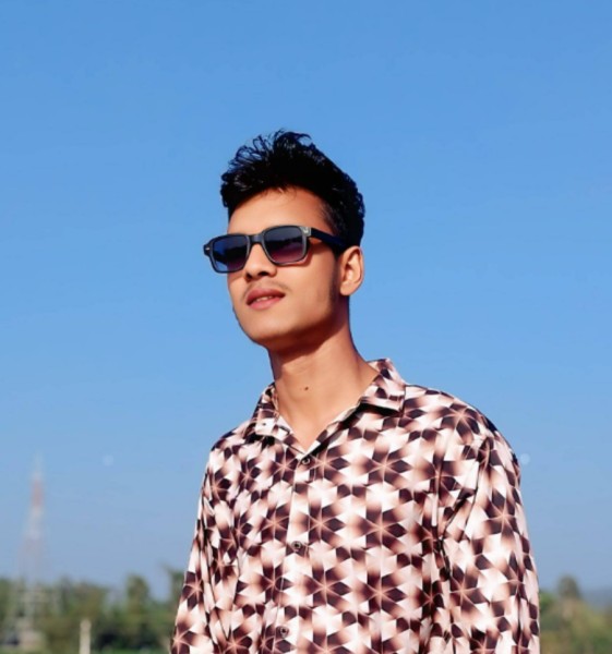 MD RASEL KHAN, 23, Luna