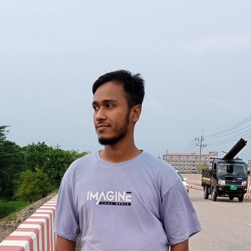 Md.Naim, 25, Elvas