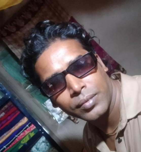 Khokon, 35, Hungary