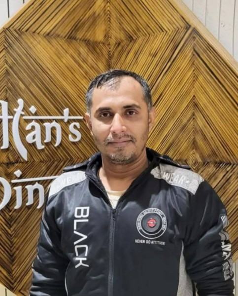 MD kashem, 39, Na Alikarnasss