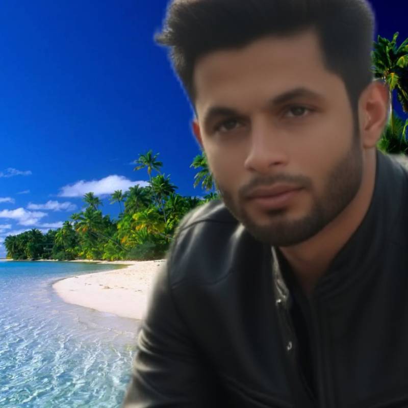 Nahid, 28, Analavory