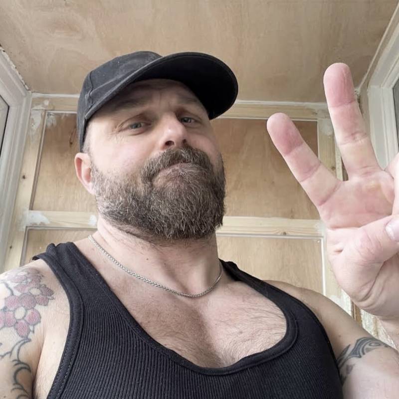 Ian, 42, Kuwai