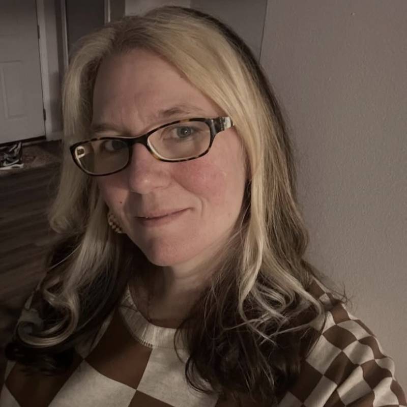 Clara, 46, Suceava