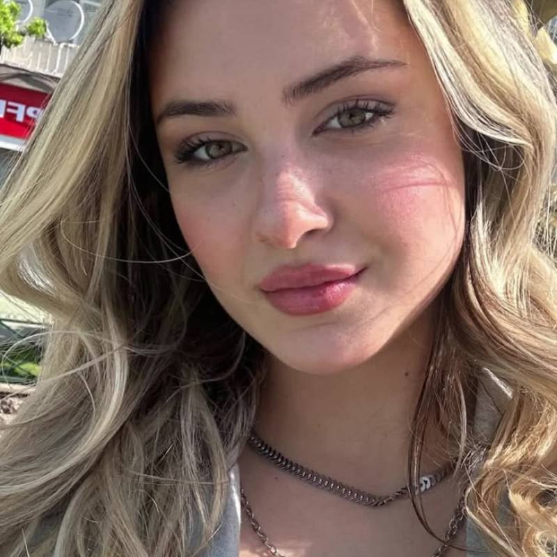 Wendy, 31, Darihat