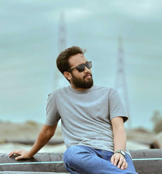 Tanvir, 27, Toronto Canada