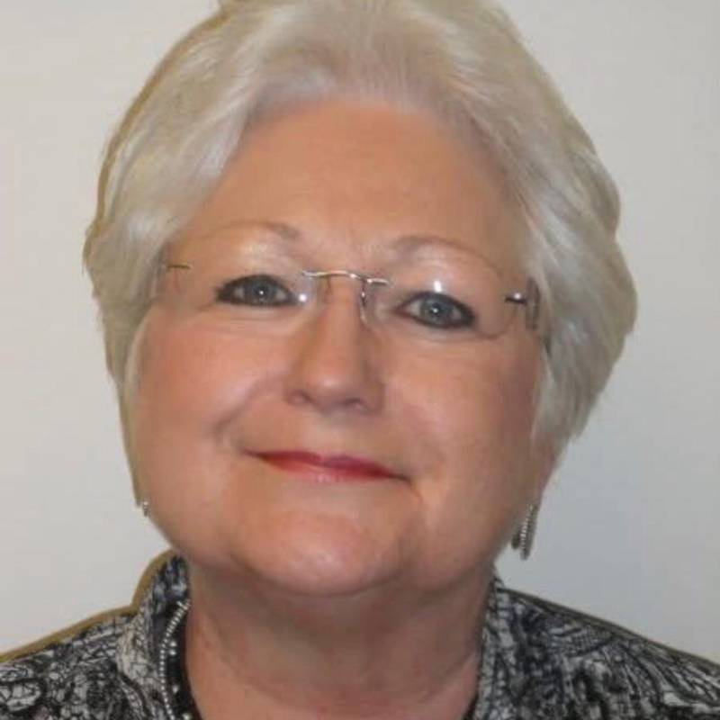 Betty, 66, Nowa Dba