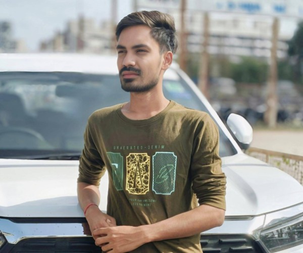 Dharmesh, 23, Krakw
