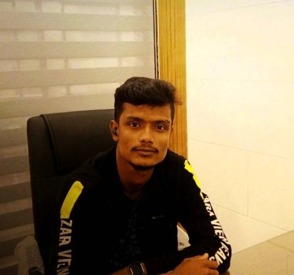 Mohon, 25, Maayon