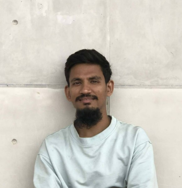 Alauddin, 28, Living in Madrid Spain