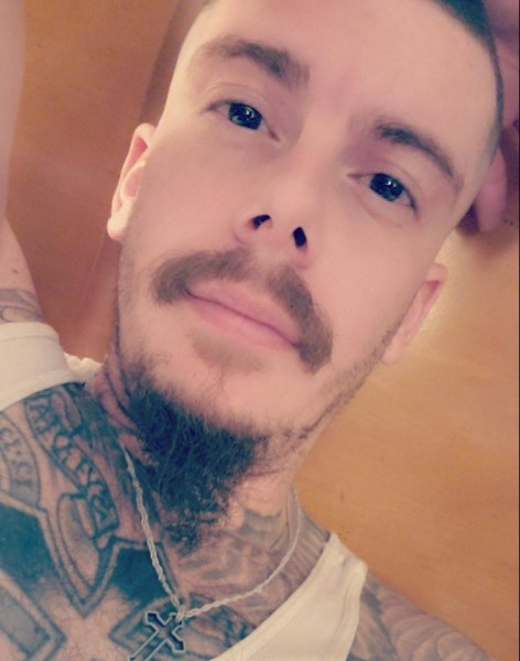 T, 38, Benetser