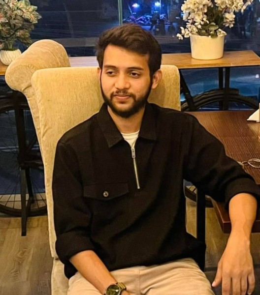 Tasin emon, 28, Parrita