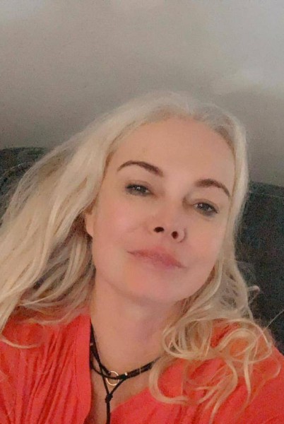 Mary, 65, Lower Gwynedd