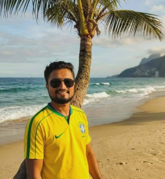 Ashik, 30, Pittsburgh