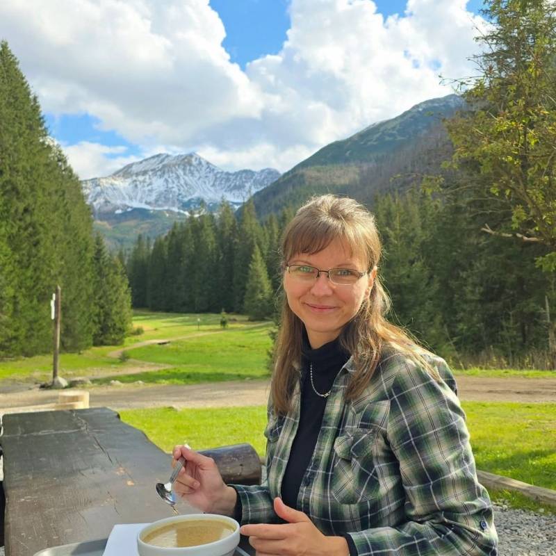 Edyth, 45, Coast